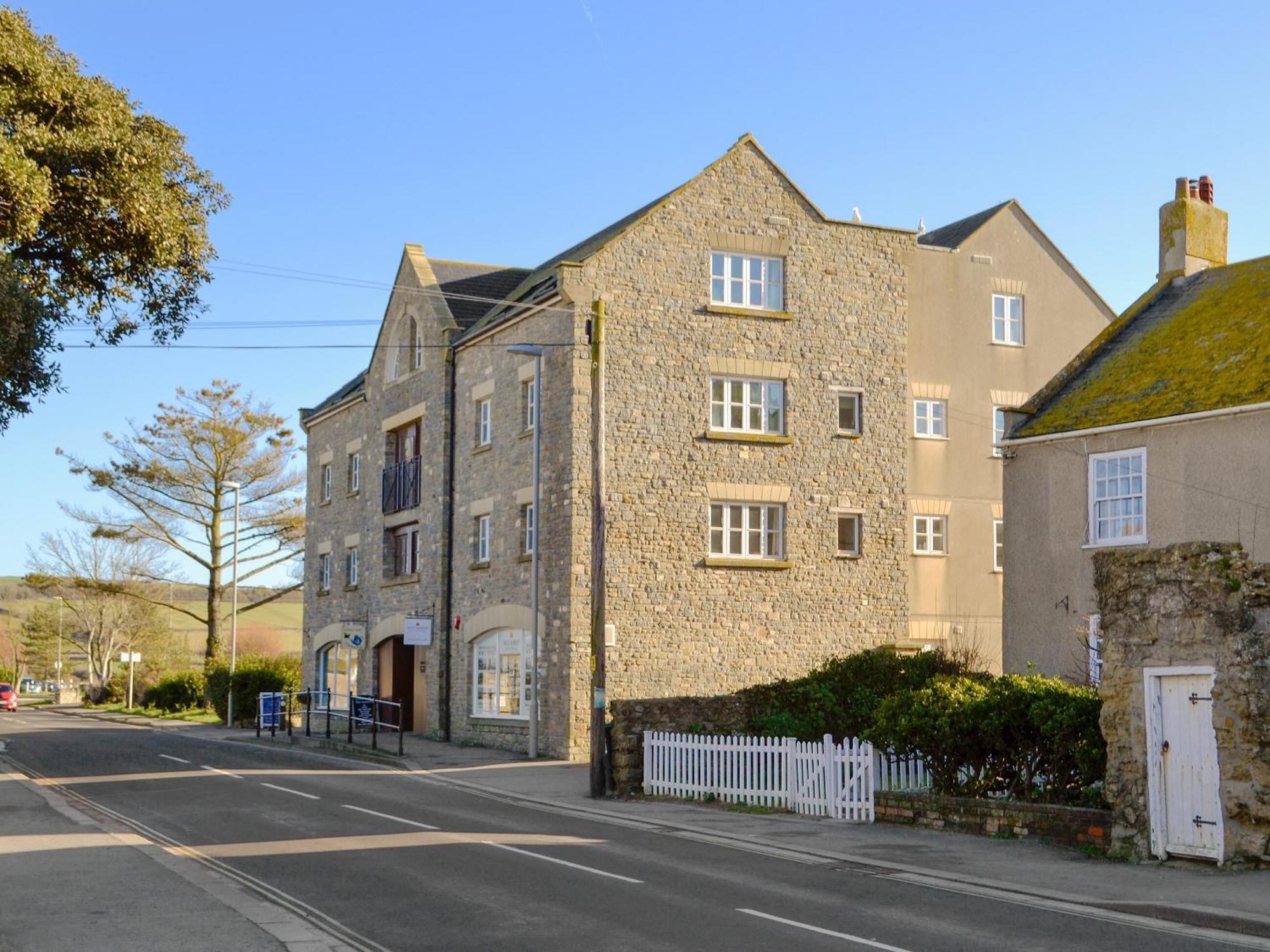 Villa 12 Maritime House West Bay Exterior foto